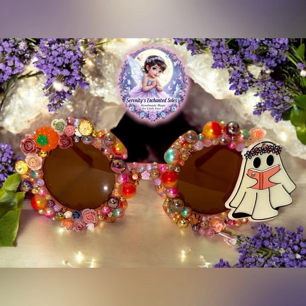 🧡👻✨ “Glimmer Ghoul” ✨👻🧡 Custom Spooky Sunnies by Serenity’s Enchanted Soles 👻📖🕯️